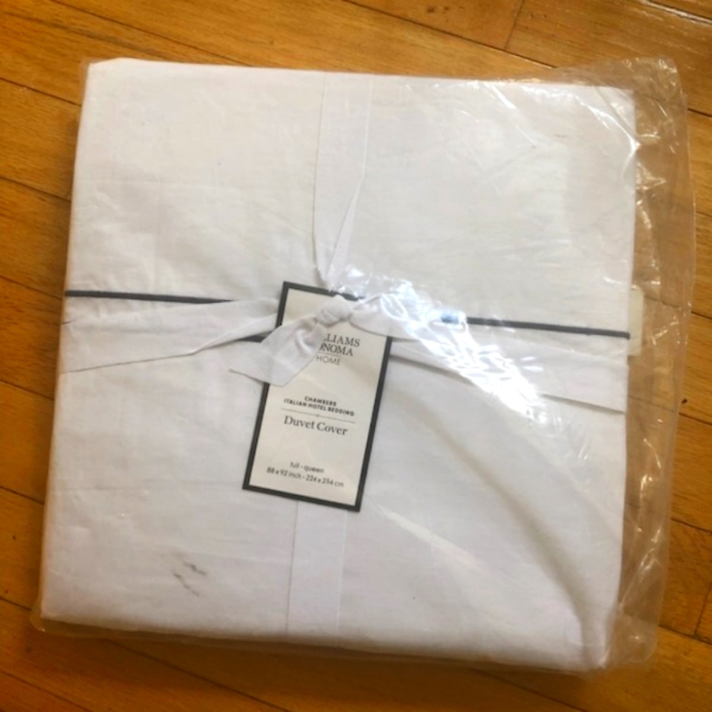 Williams Sonoma Full/Queen Duvet Cover